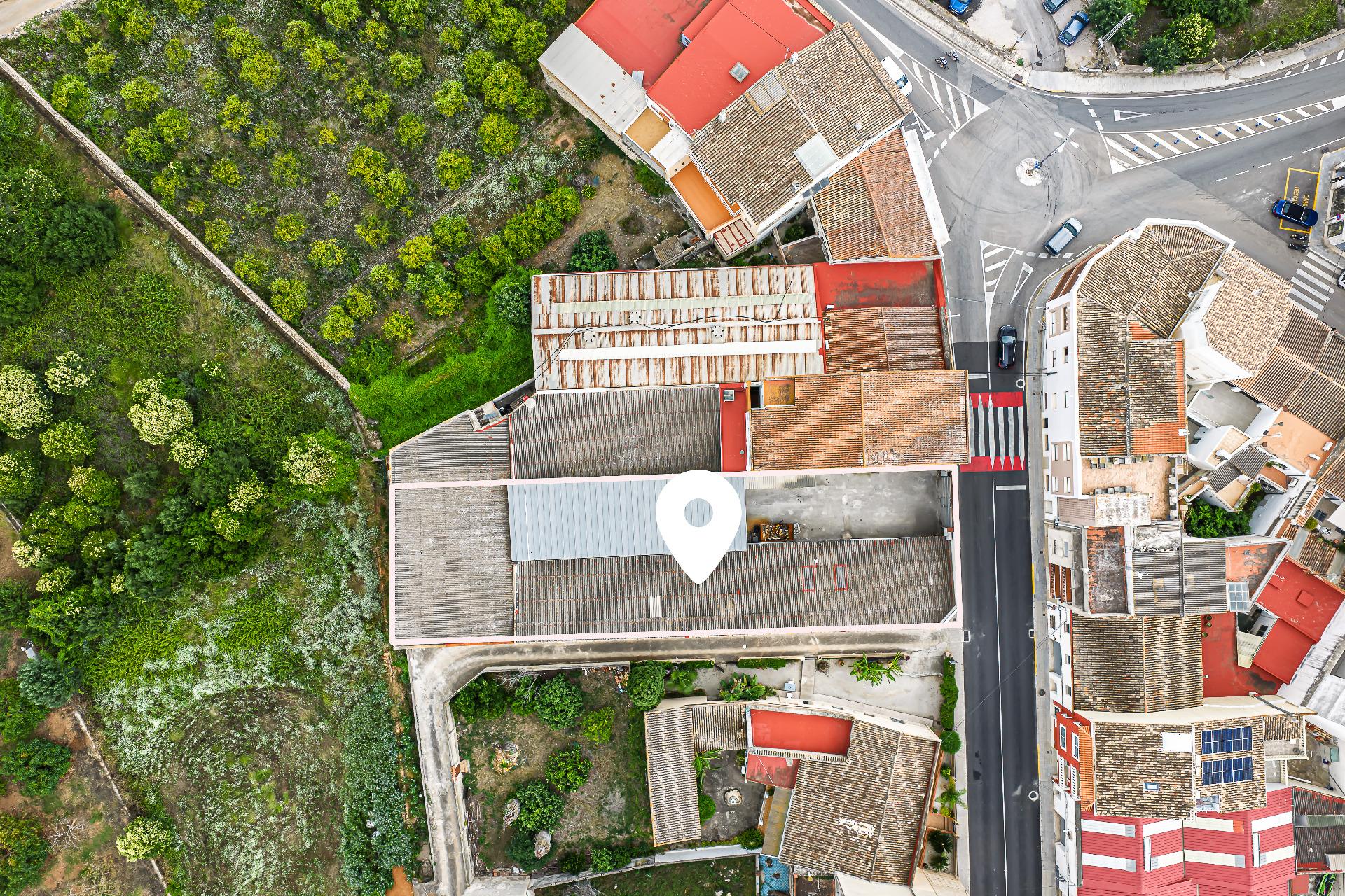 Commercial Unit Of 957 M² In Pedreguer, Spain