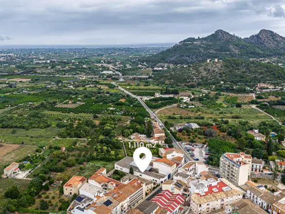 Industrial Unit In Pedreguer, Spain (957 M²)