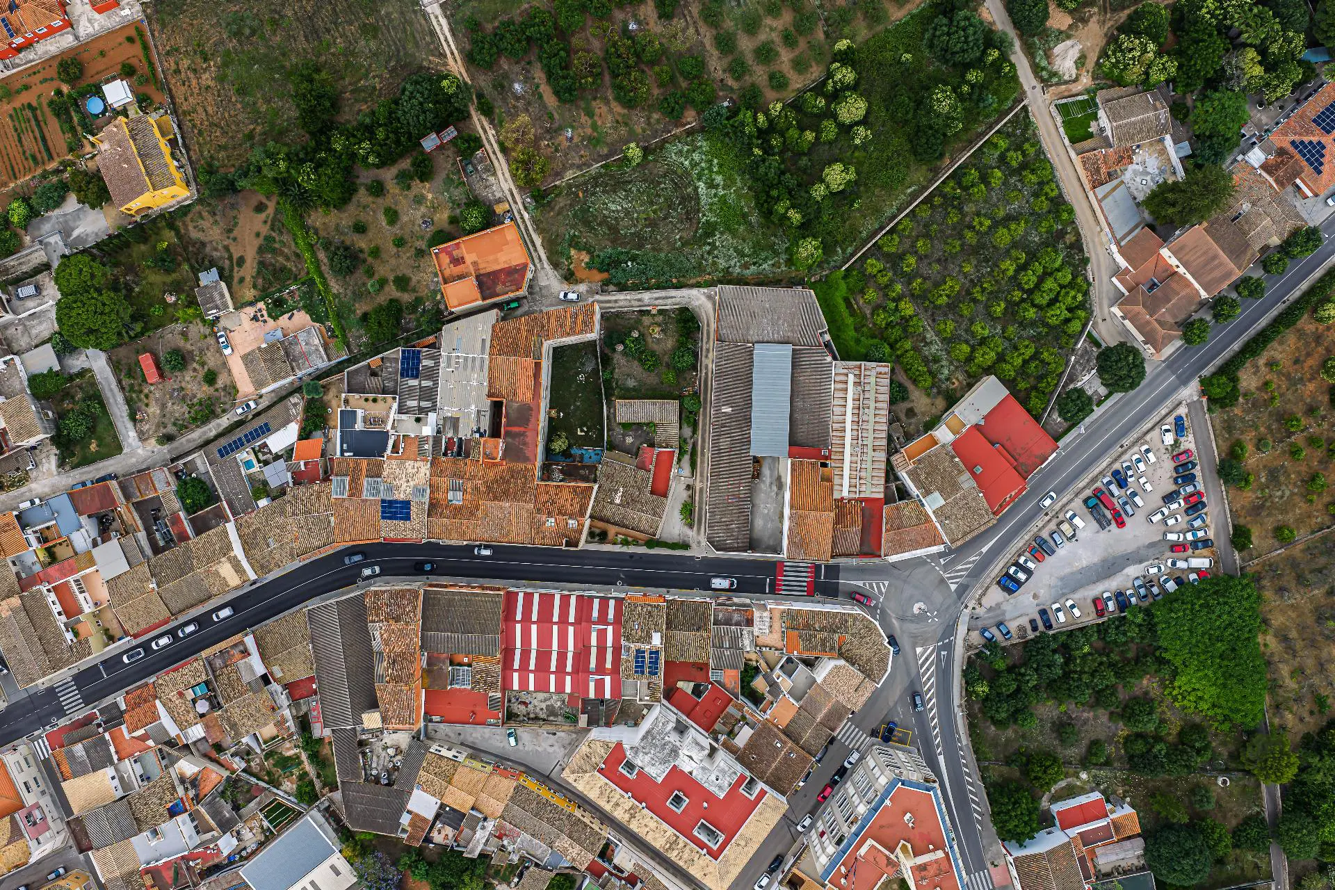 Commercial Unit Of 957 M² In Pedreguer, Spain