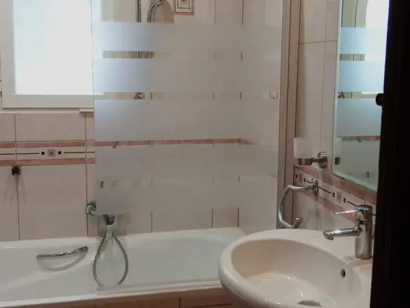 5-bedroom Villa In Calpe, Spain (204 M²)