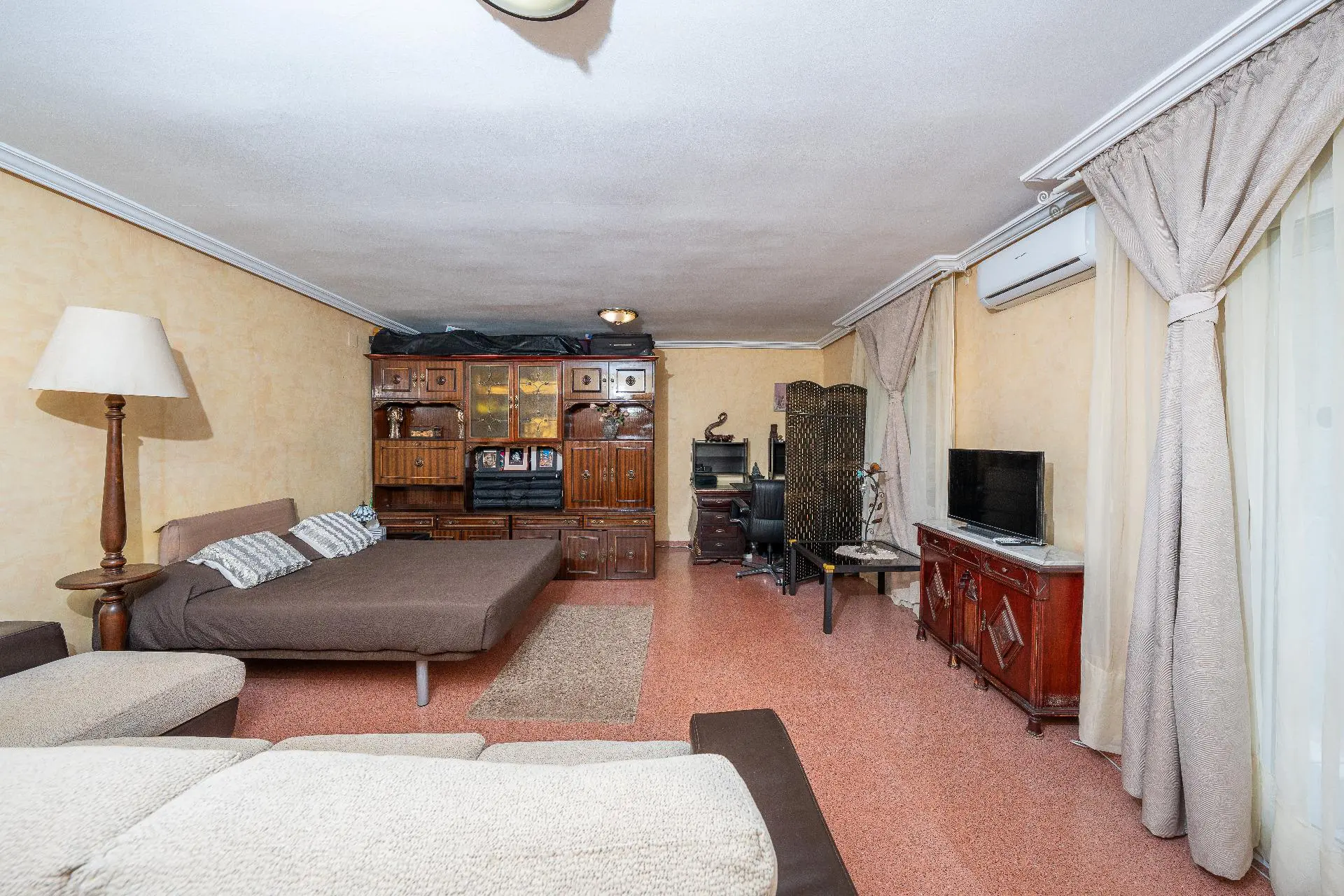Flat Of 85 M² In Alicante, Spain