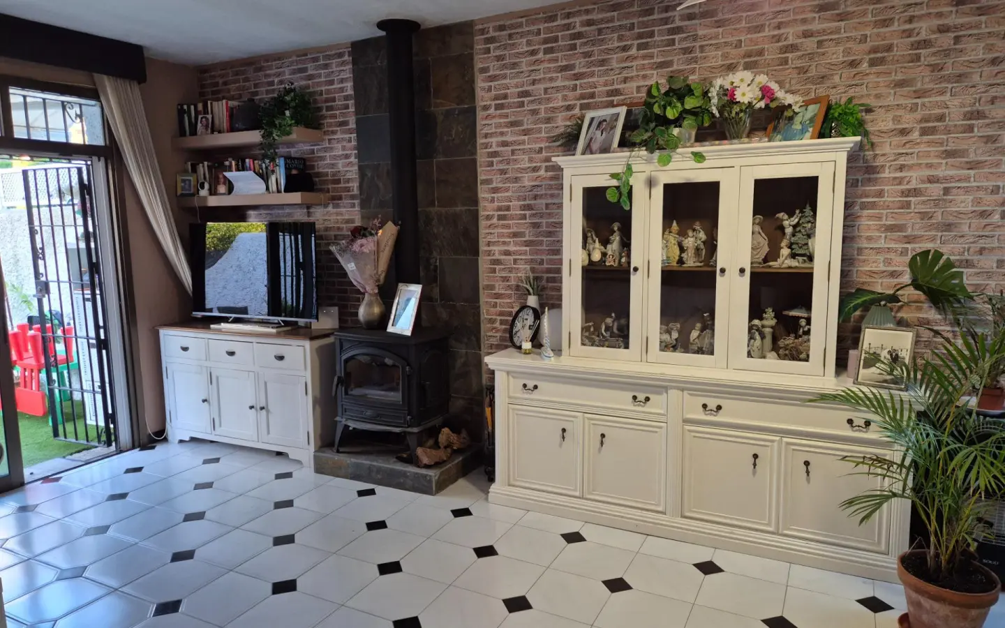 Semi-detached House Of 135 M² In El Puerto De Santa Maria, Spain