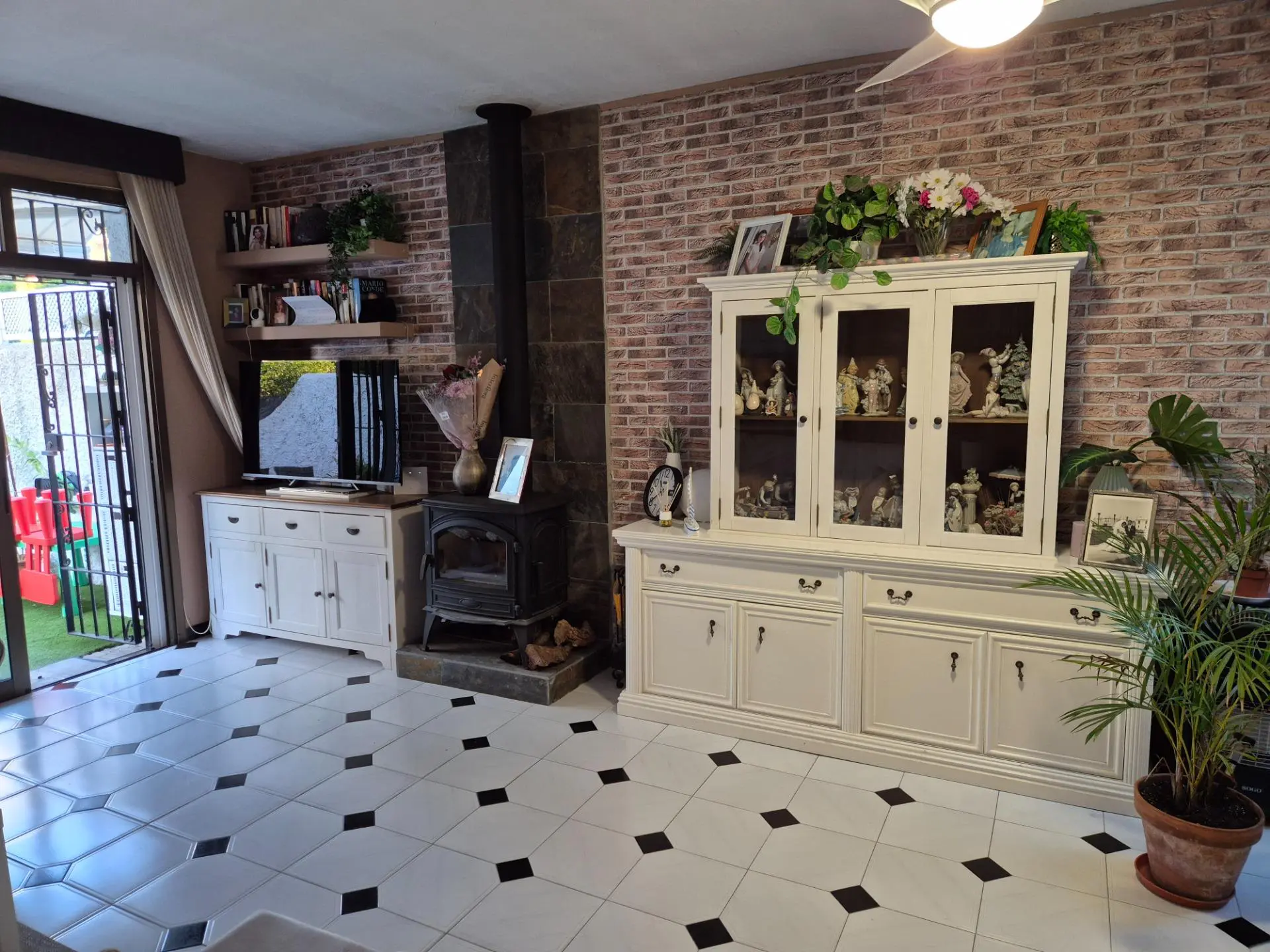 Semi-detached House Of 135 M² In El Puerto De Santa Maria, Spain