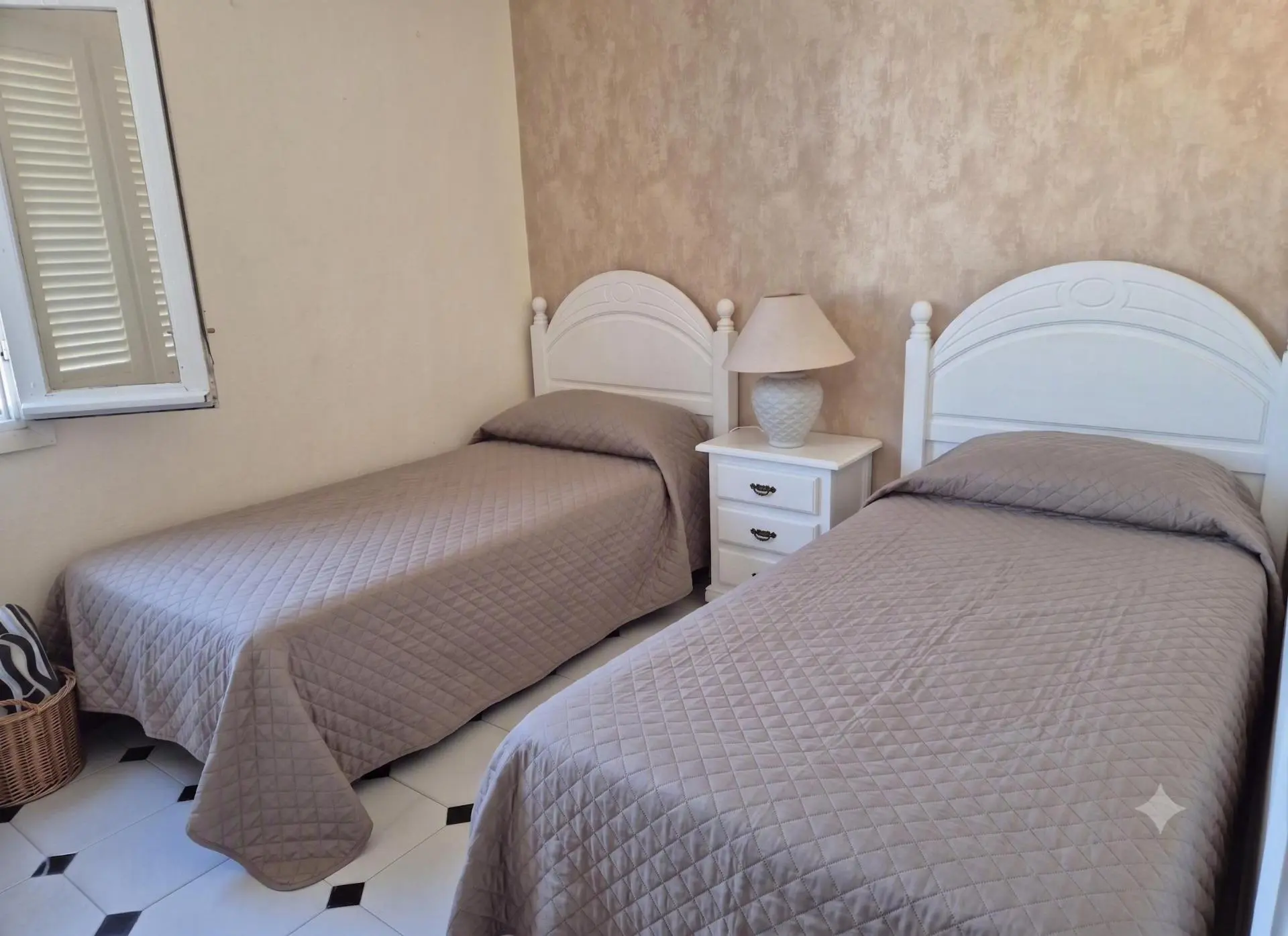 Semi-detached House Of 135 M² In El Puerto De Santa Maria, Spain