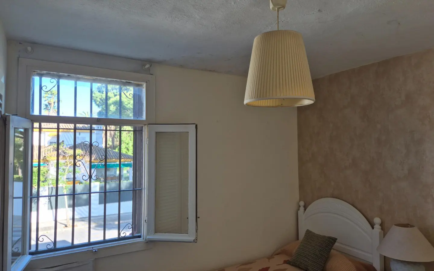 Semi-detached House Of 135 M² In El Puerto De Santa Maria, Spain