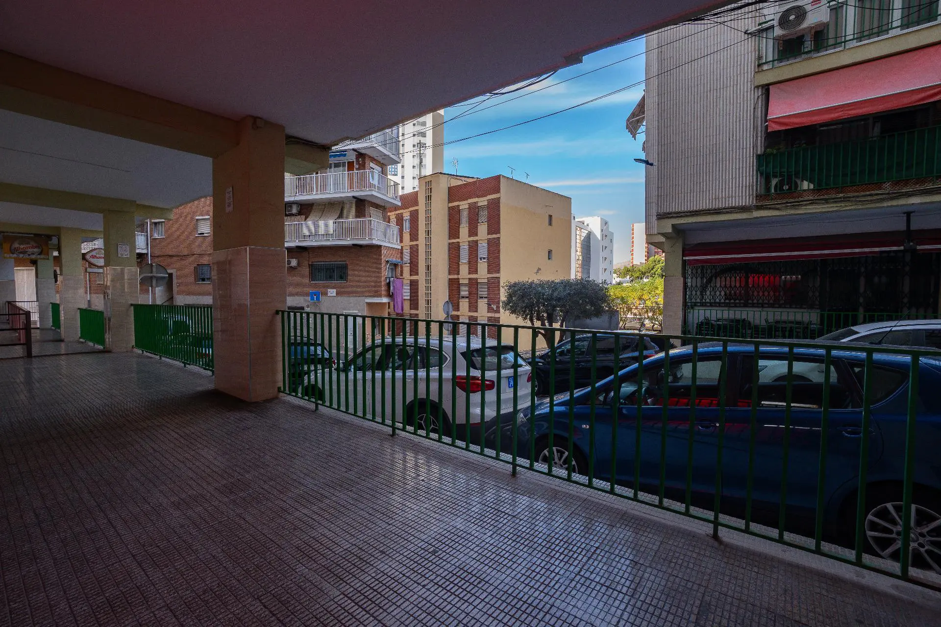 Warehouse 116 M² In Benidorm, Spain