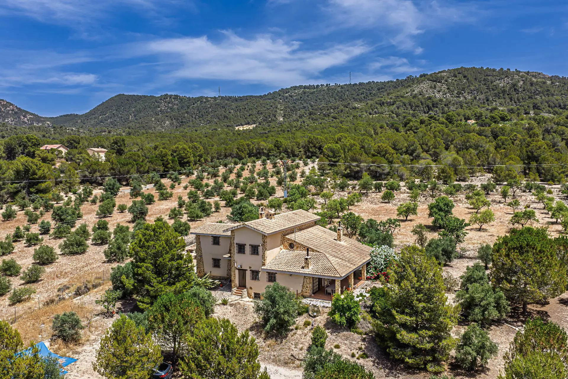 Masia Of 570 M² In Biar, Spain