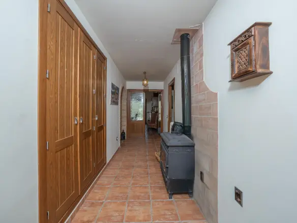 4-bedroom Masia In Biar, Spain (570 M²)