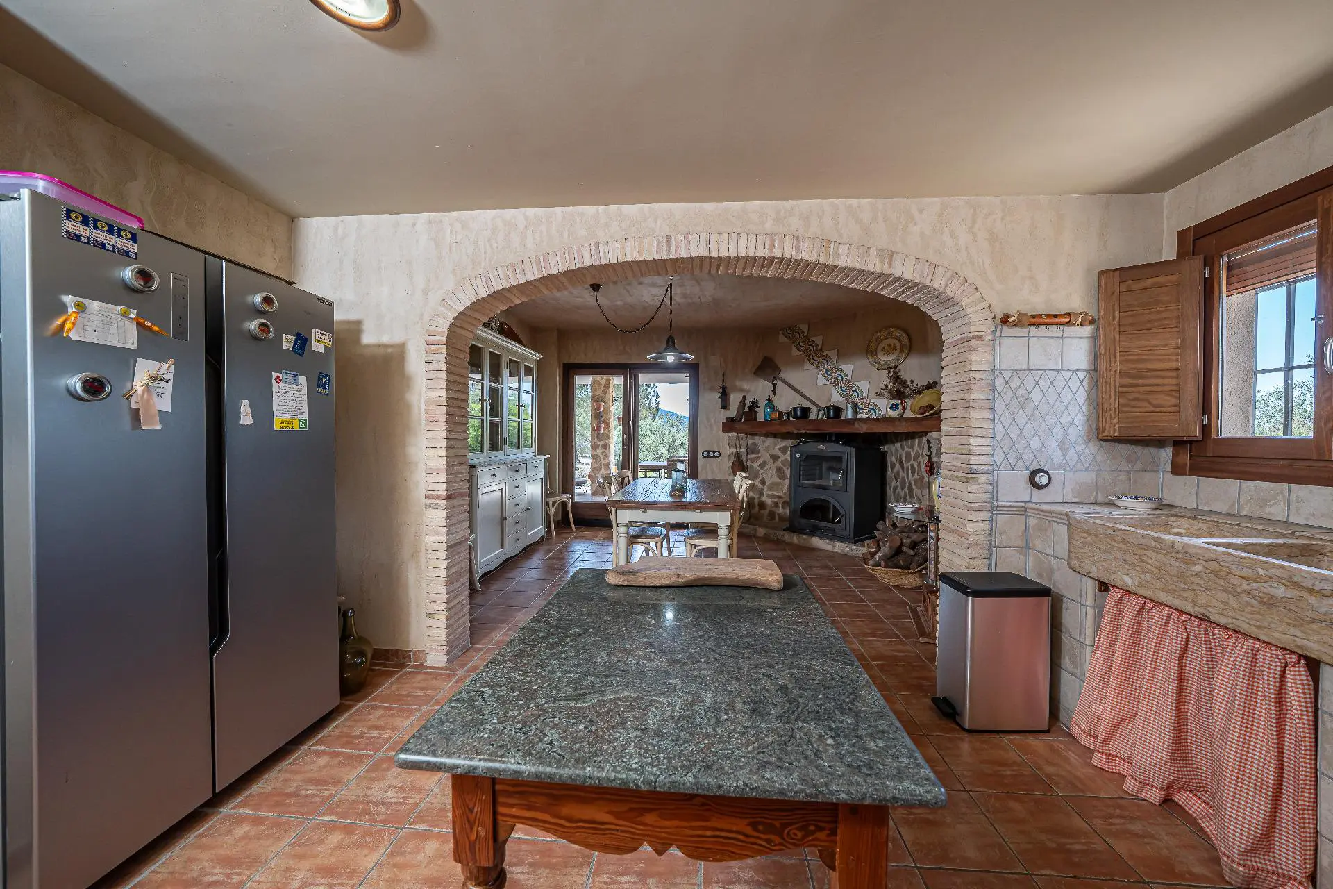 Masia Of 570 M² In Biar, Spain