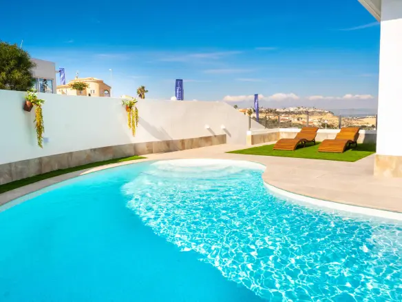 3-bedroom Villa In Ciudad Quesada, Spain (335 M²)