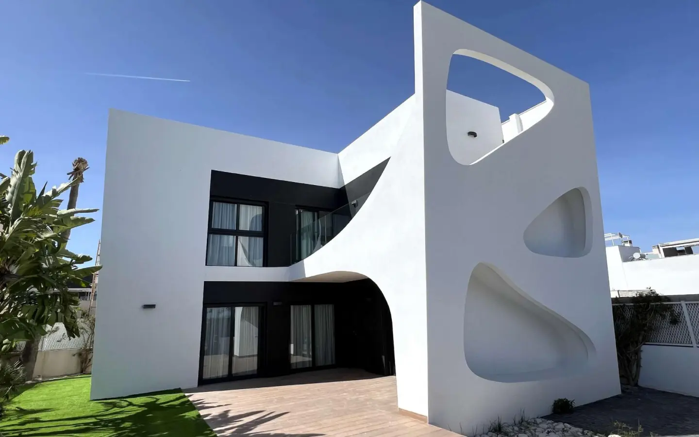 Villa Of 98 M² In Ciudad Quesada, Spain