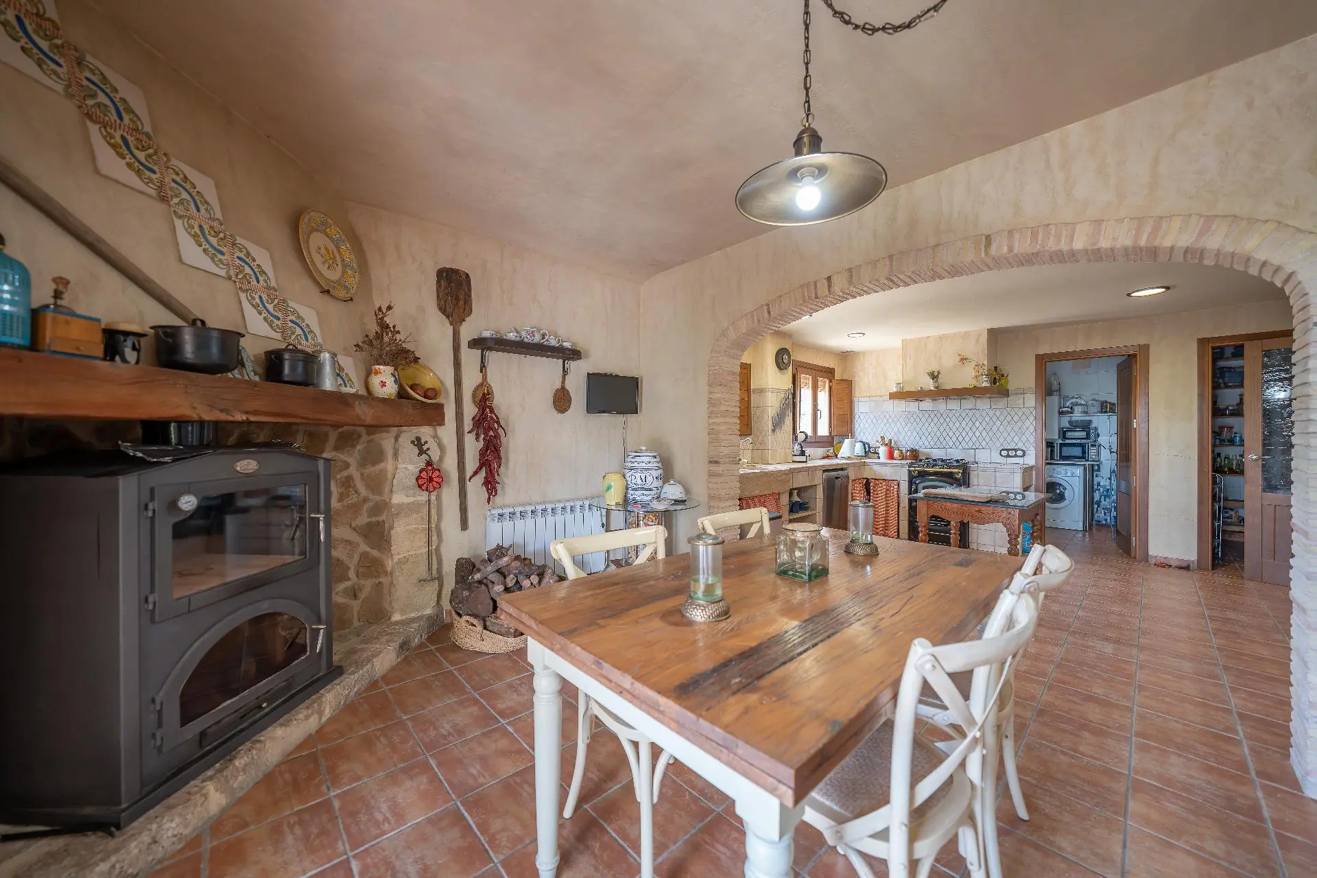 Masia Of 570 M² In Biar, Spain