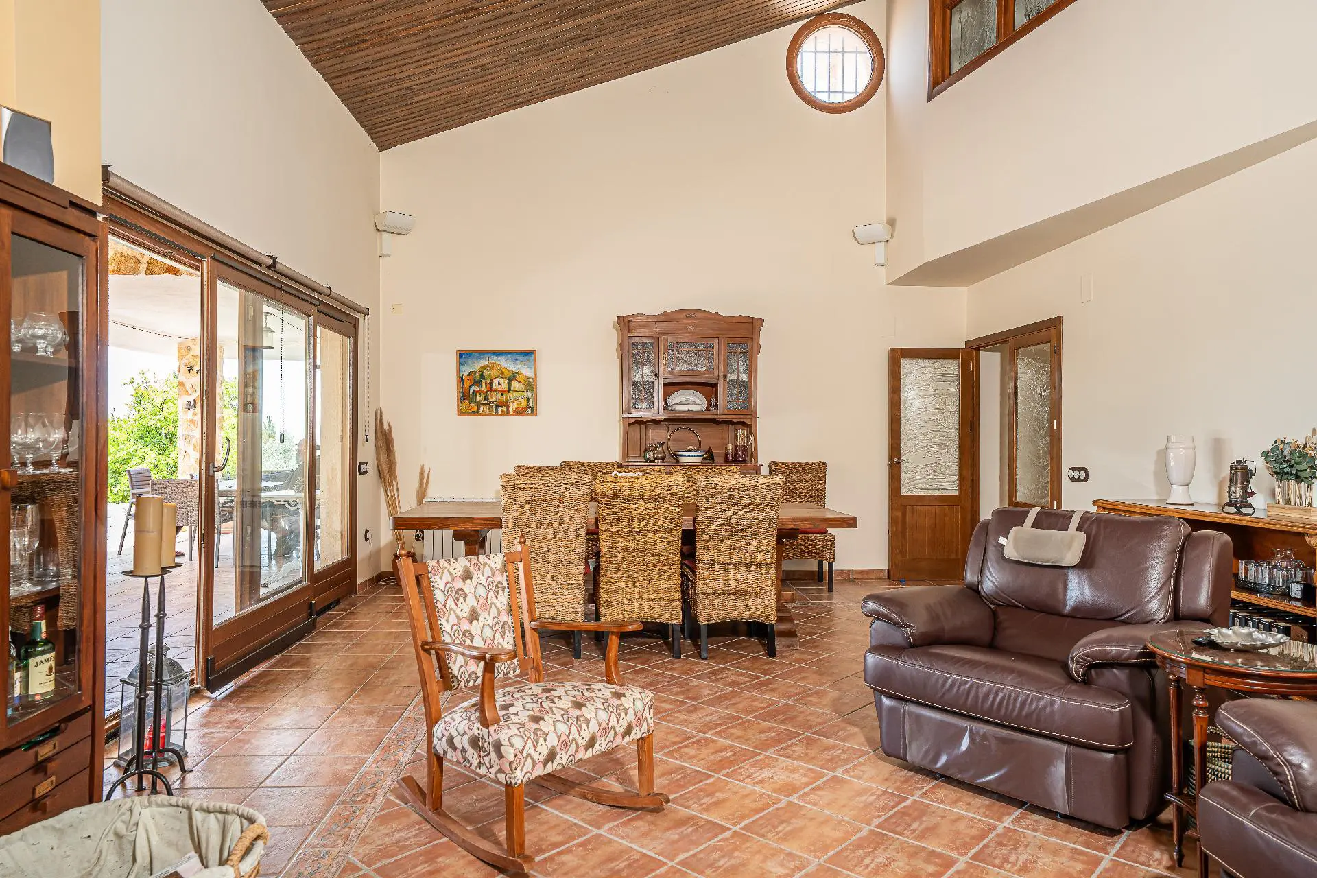 Masia Of 570 M² In Biar, Spain