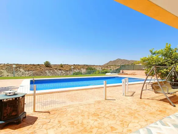 Villa Of 372 M² In Abanilla, Spain