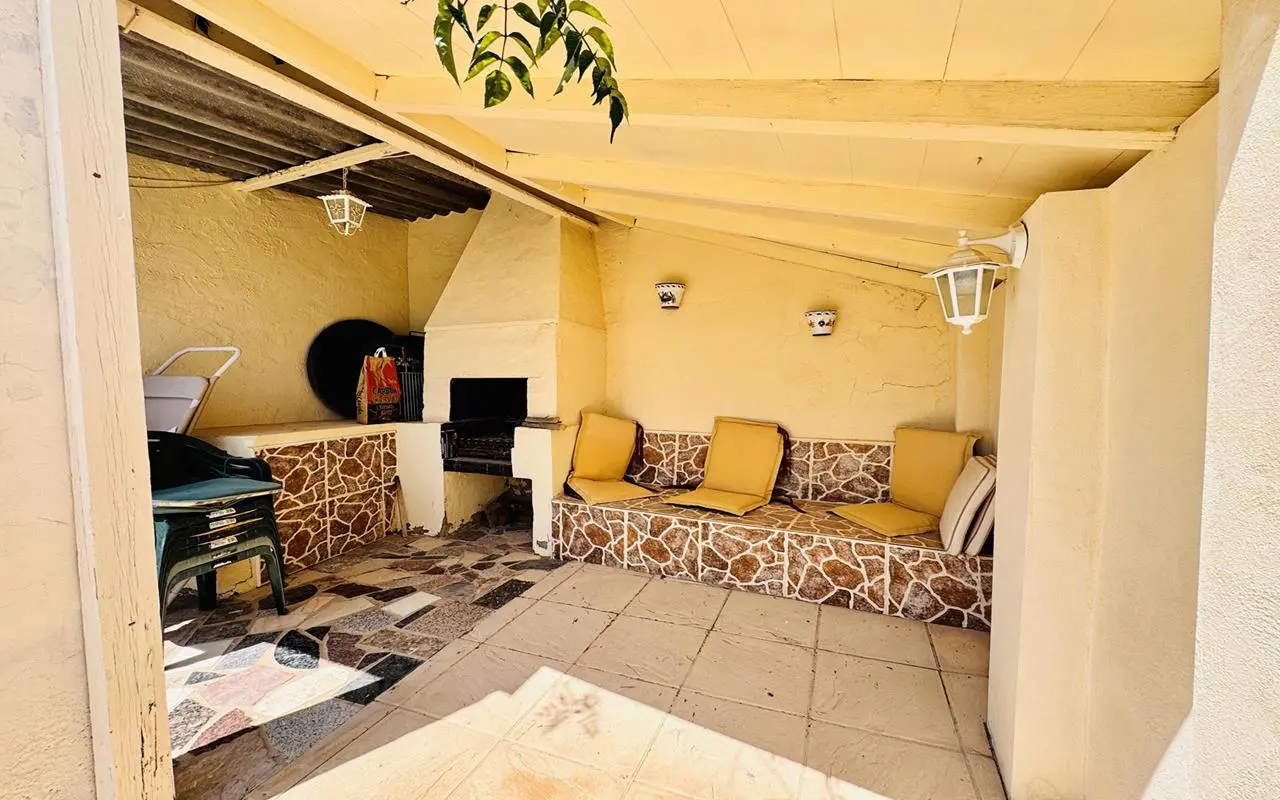 Country House Of 200 M² In Aspe, Spain