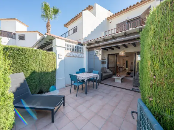Terraced House Of 117 M² In Finestrat, Spain