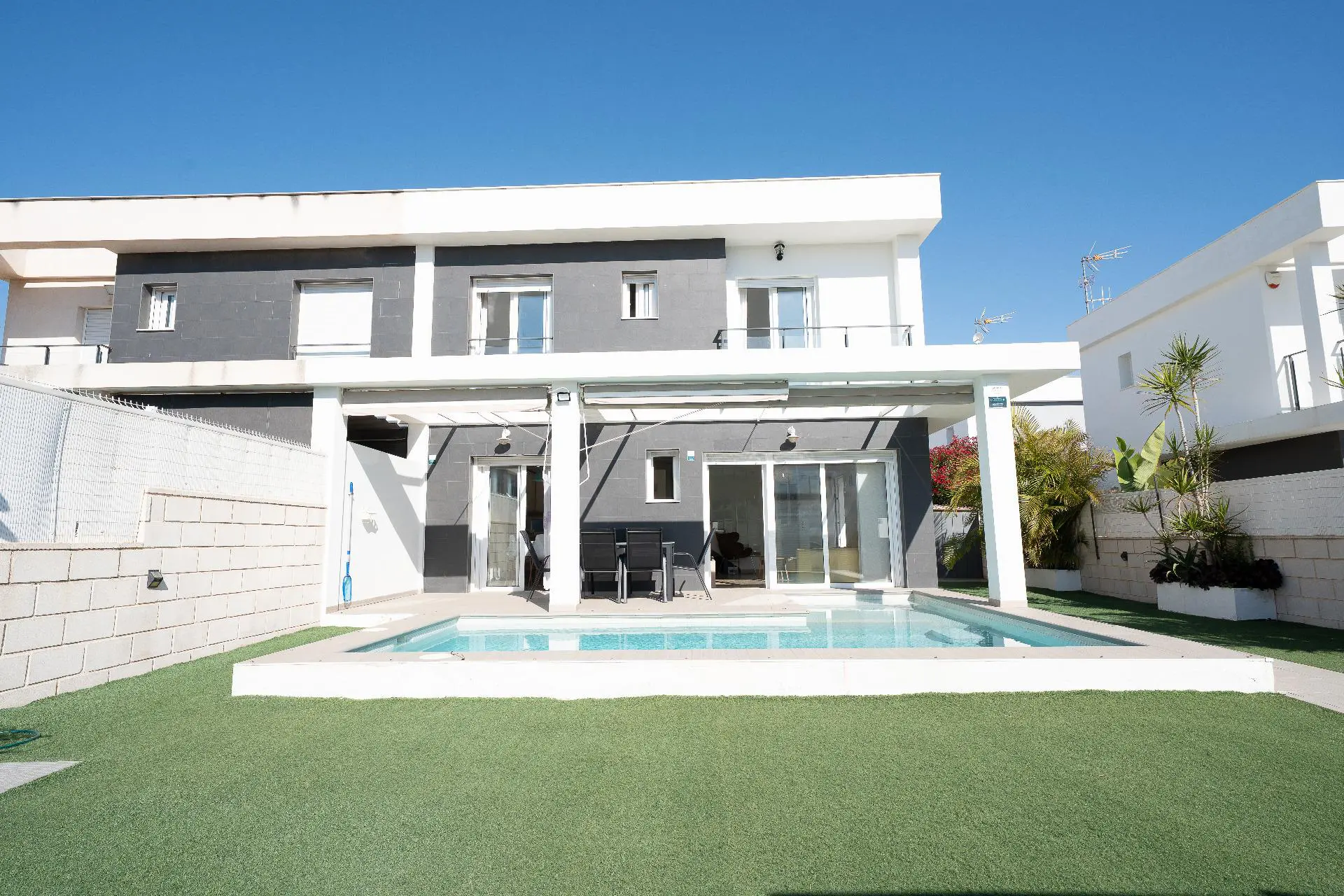 Terraced House Of 125 M² In Gran Alacant, Spain