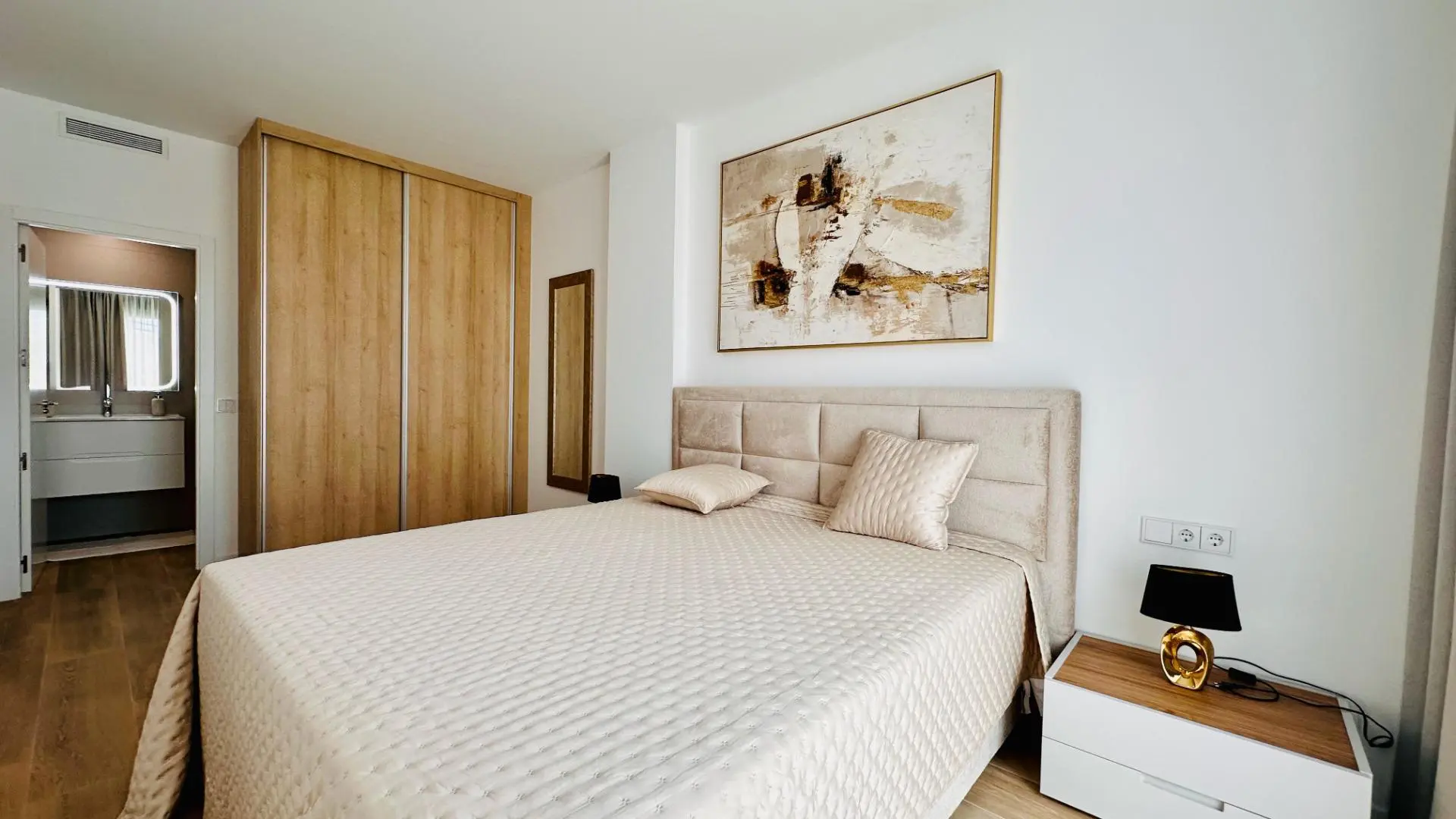 Duplex Of 175 M² With [features] In Finestrat, Spain