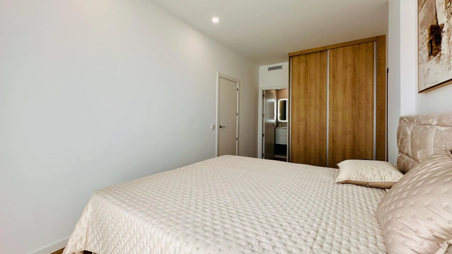 Duplex Of 175 M² With [features] In Finestrat, Spain