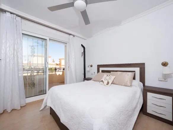 4-bedroom Terraced House In Torrevieja, Spain (155 M²)