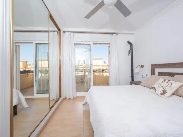 4-bedroom Terraced House In Torrevieja, Spain (155 M²)