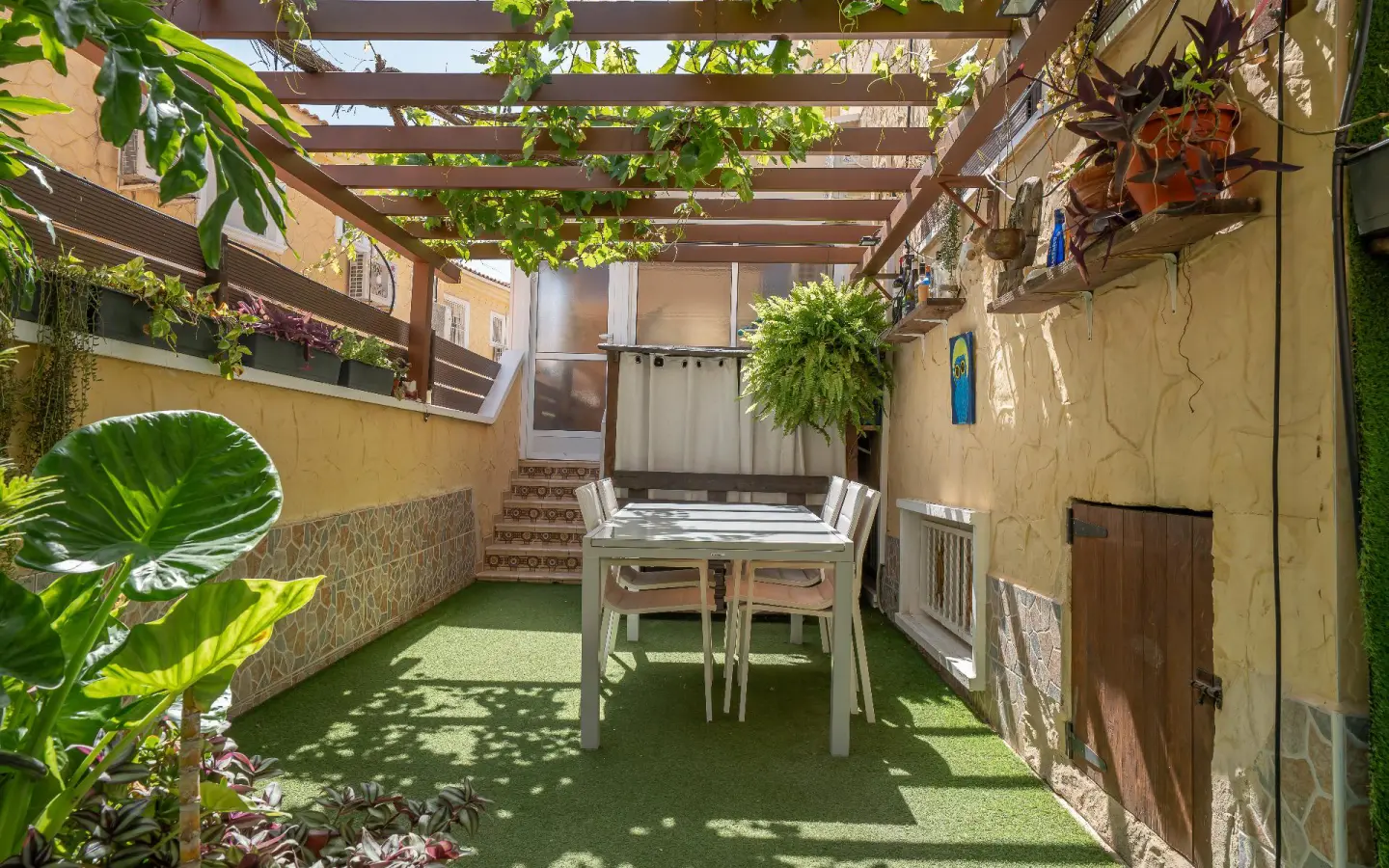 4-bedroom Terraced House In Torrevieja, Spain (155 M²)