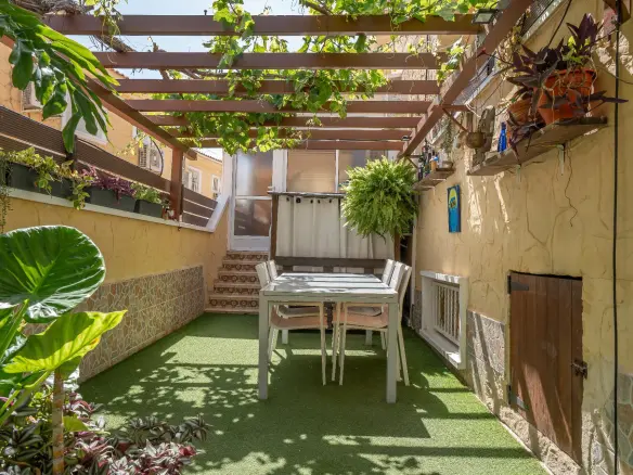 4-bedroom Terraced House In Torrevieja, Spain (155 M²)