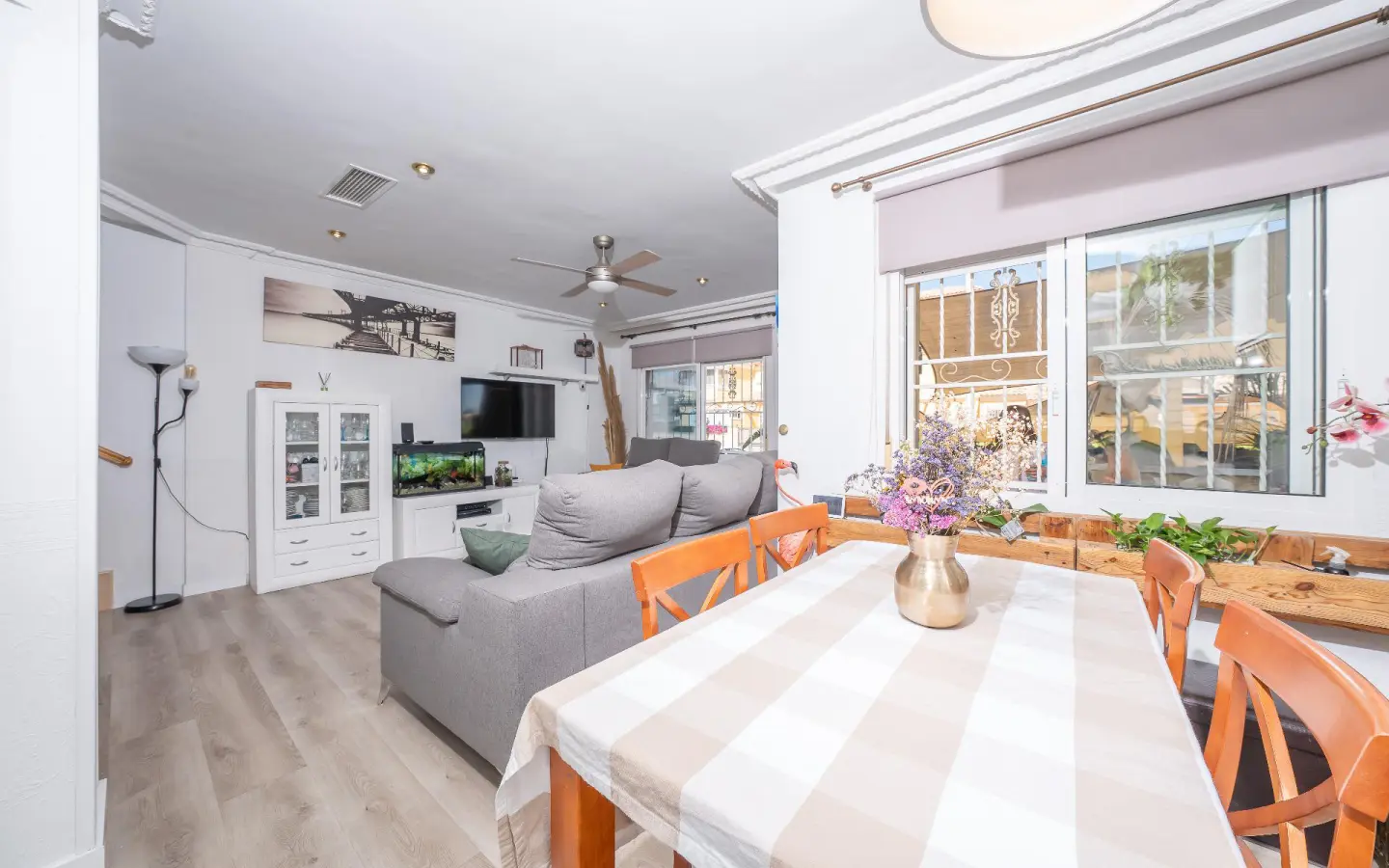 4-bedroom Terraced House In Torrevieja, Spain (155 M²)