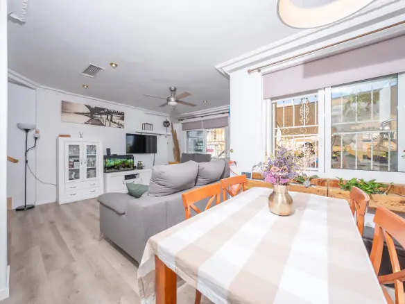 4-bedroom Terraced House In Torrevieja, Spain (155 M²)