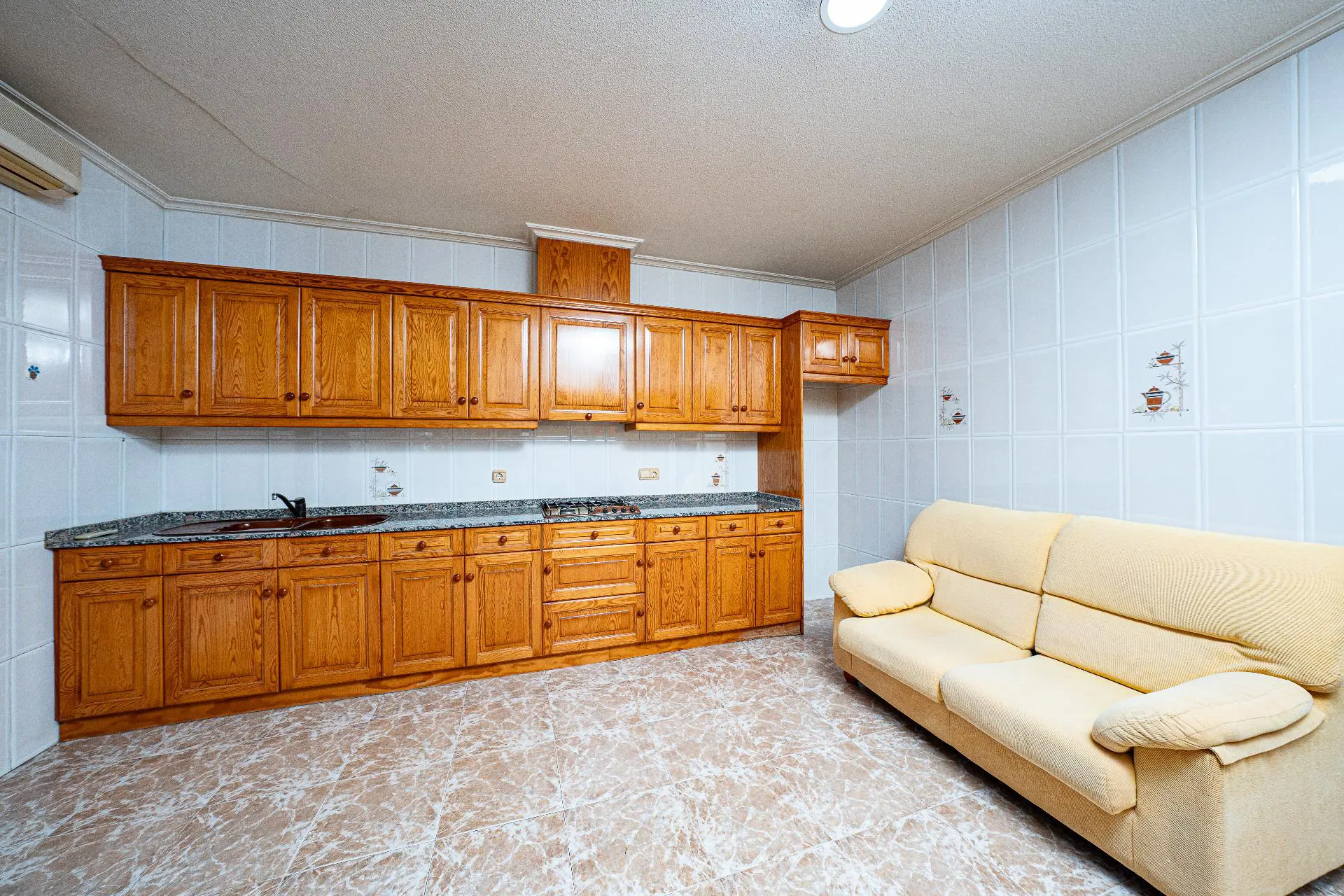 Villa Of 214 M² In Elche, Spain