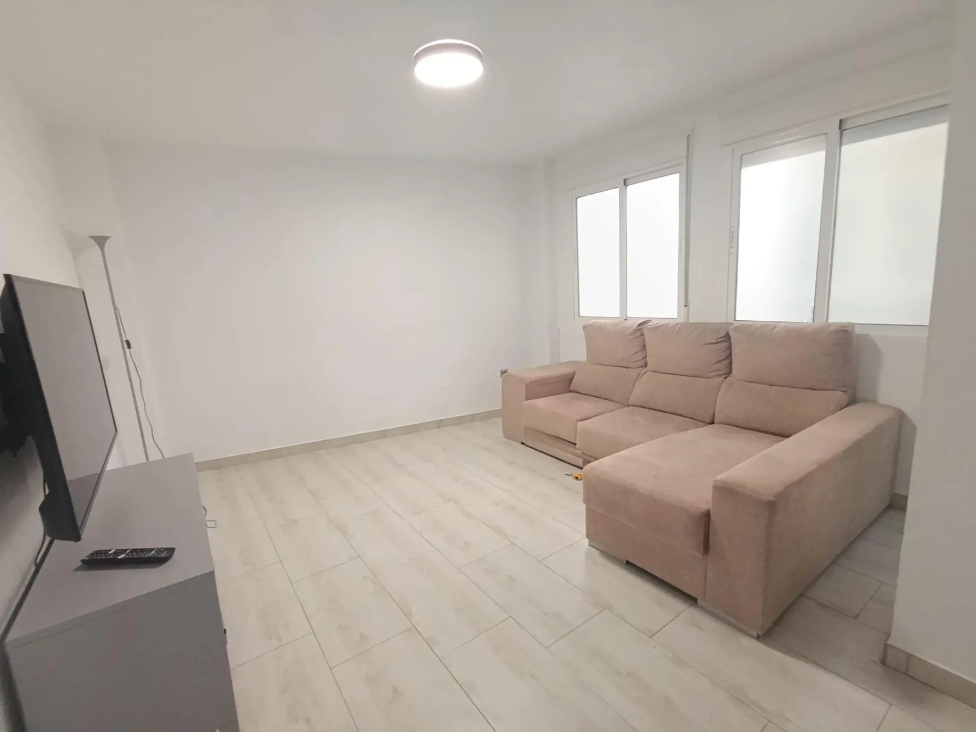 Flat Of 91 M² In Elche, Spain