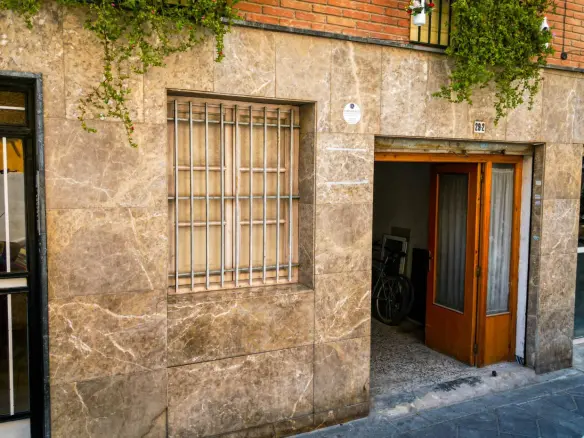 Commercial Unit 98 In Elche, Spain