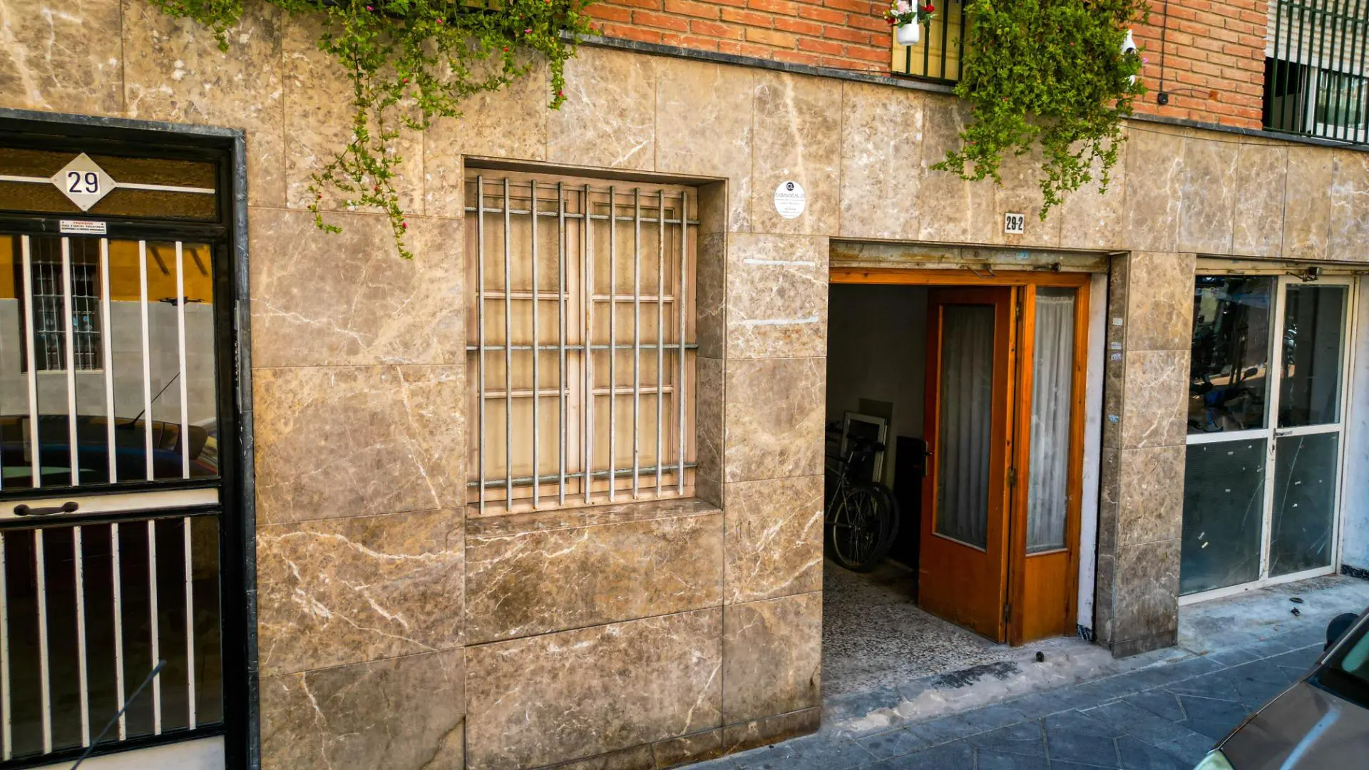 Commercial Unit 98 In Elche, Spain