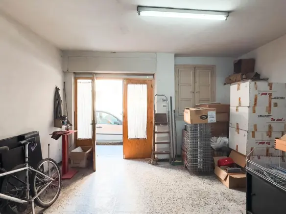 Commercial Unit In Elche, Spain (98 M²)