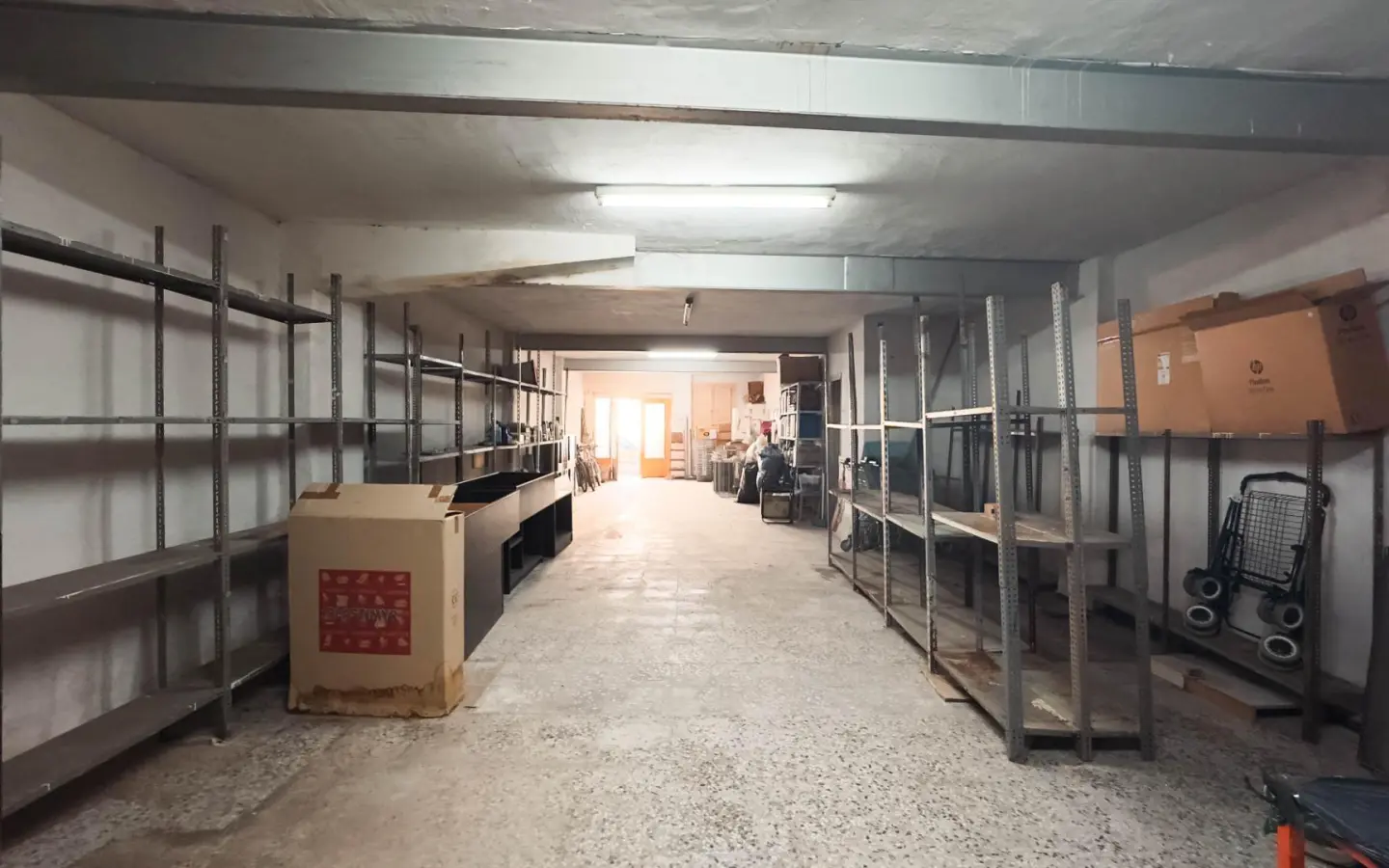 Commercial Unit In Elche, Spain (98 M²)