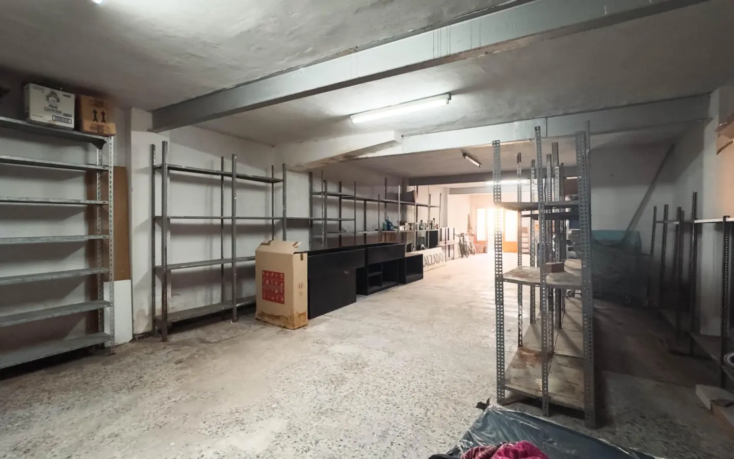 Commercial Unit In Elche, Spain (98 M²)