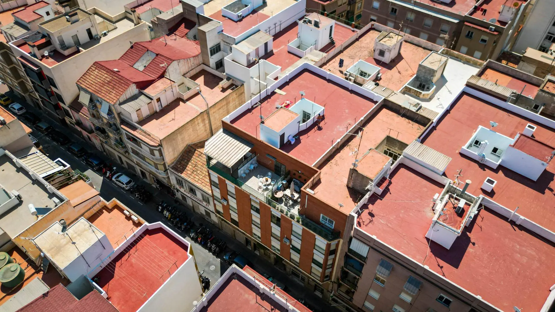 Commercial Unit 98 In Elche, Spain
