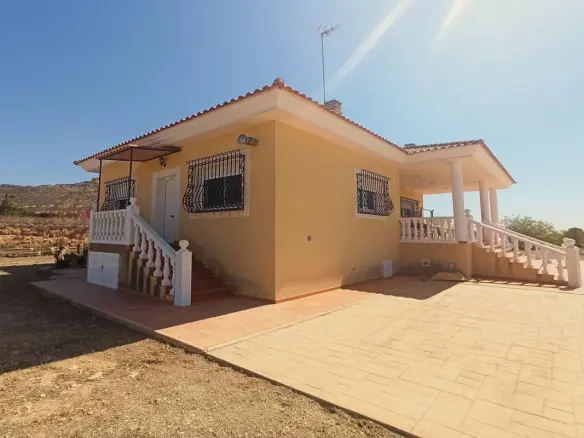 Country House Of 210 M² In Aspe, Spain