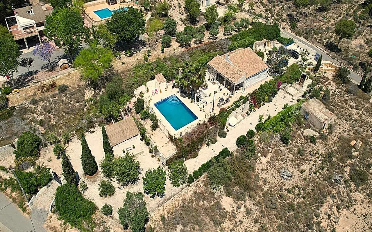 Country House Of 200 M² In Aspe, Spain
