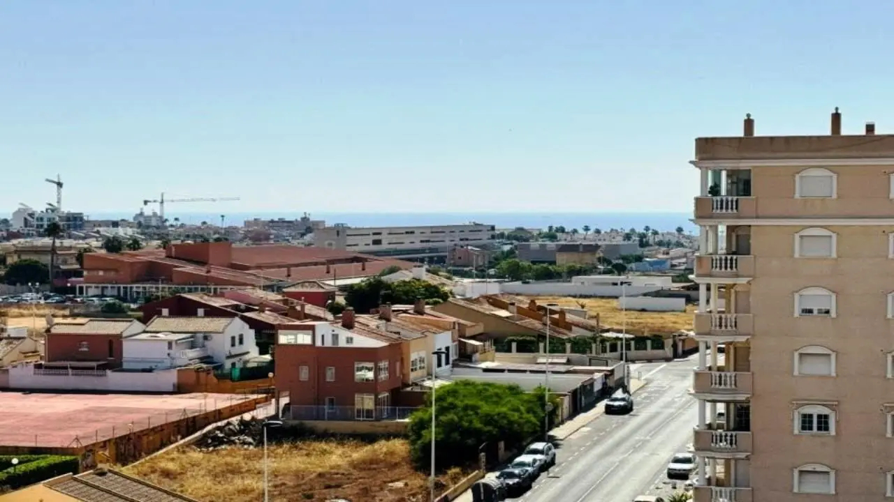 Apartment Of 63 M² In Torrevieja, Spain