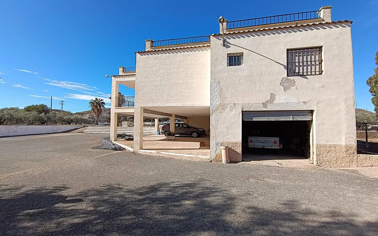 Country House Of 120 M² In Aspe, Spain
