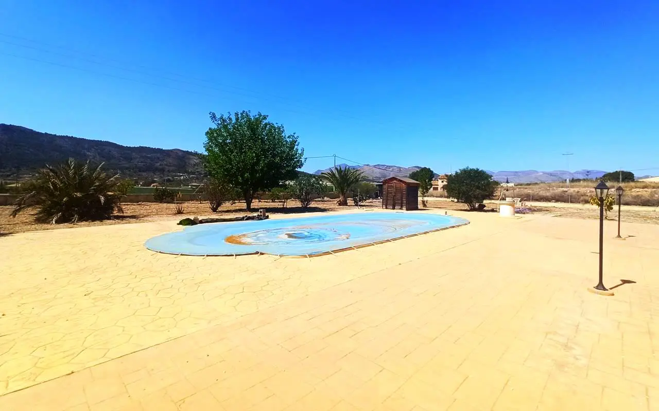 Country House Of 210 M² In Aspe, Spain
