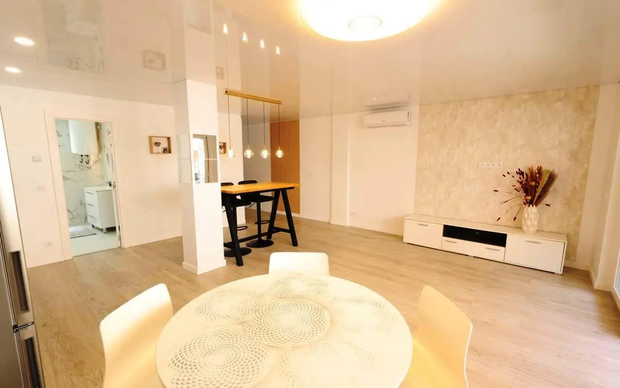 Apartment Of 105 M² In Torrevieja, Spain
