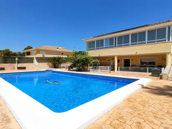Villa Of 372 M² In Abanilla, Spain