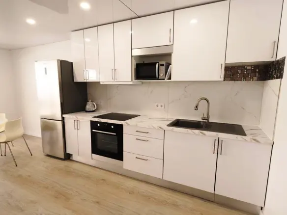 Apartment Of 105 M² In Torrevieja, Spain
