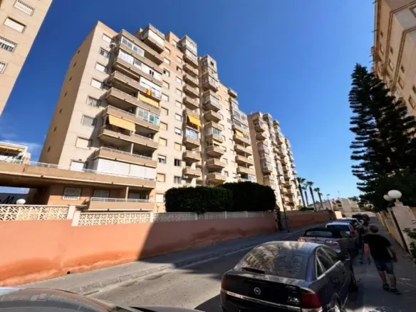 Apartment Of 63 M² In Torrevieja, Spain