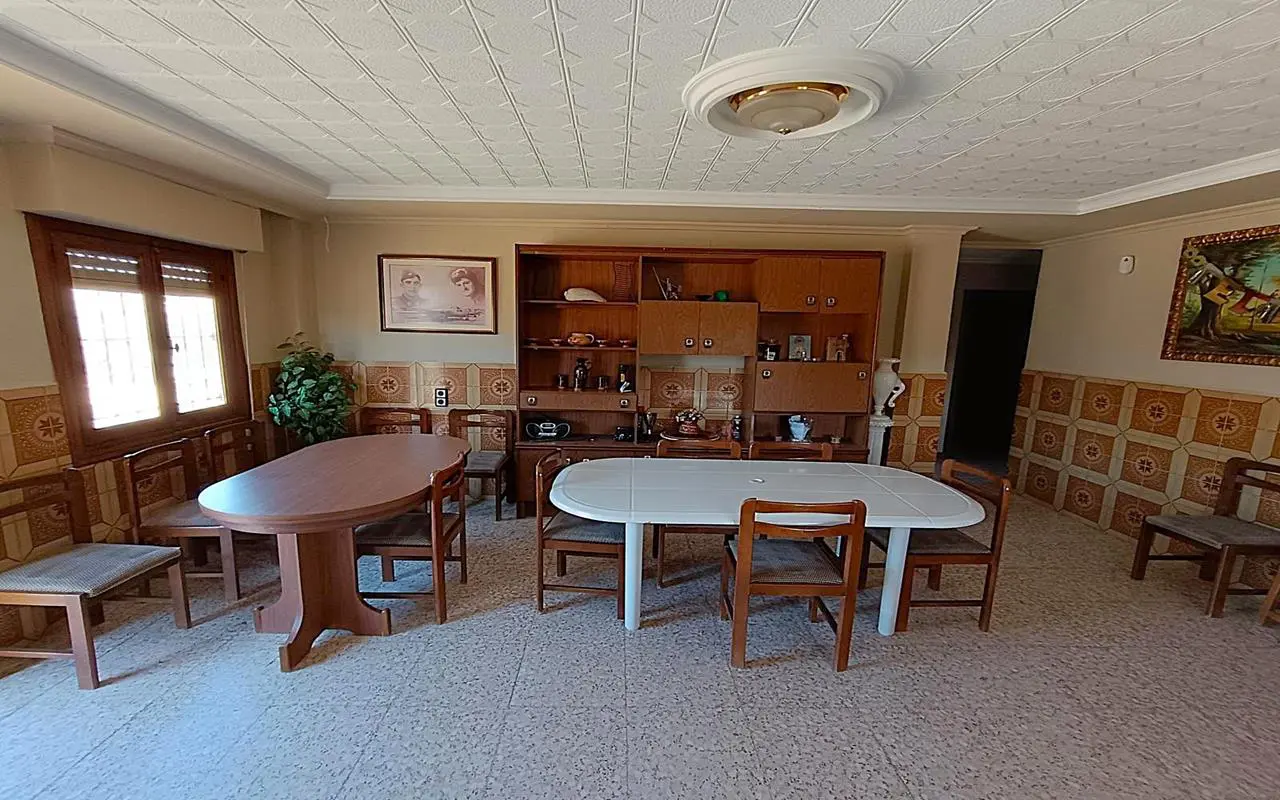 Country House Of 120 M² In Aspe, Spain