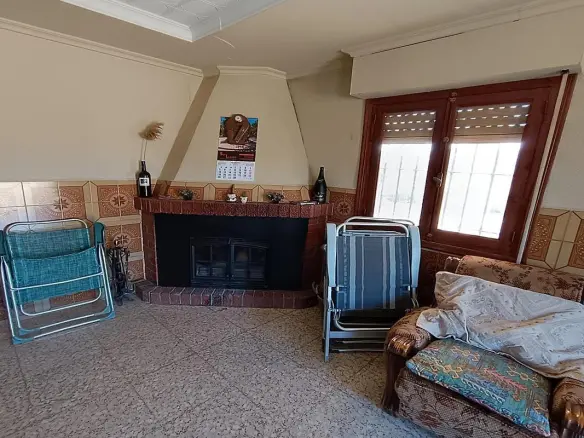 Country House Of 120 M² In Aspe, Spain