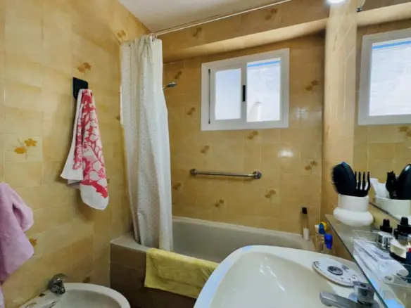 Apartment Of 98 M² In La Mata, Spain