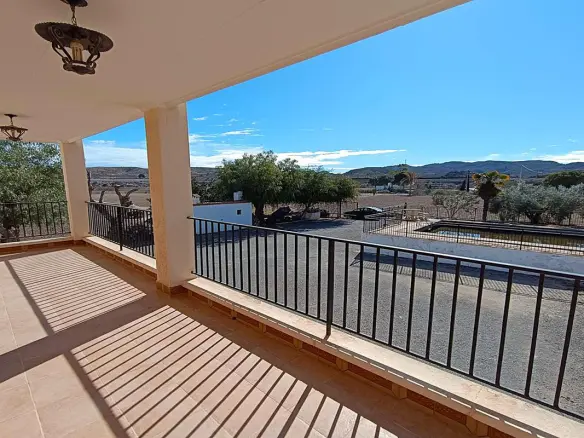 Country House Of 120 M² In Aspe, Spain